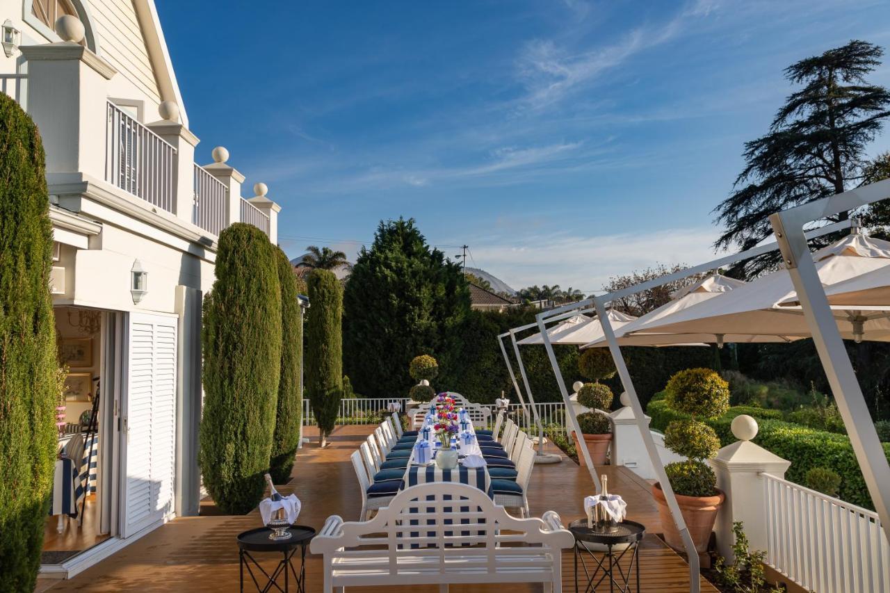 The Light House Boutique Suites Парл Экстерьер фото