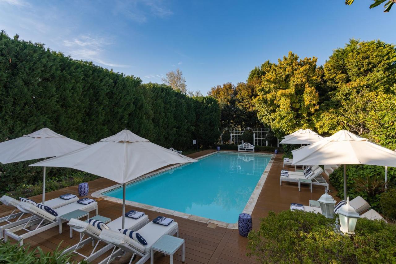 The Light House Boutique Suites Парл Экстерьер фото