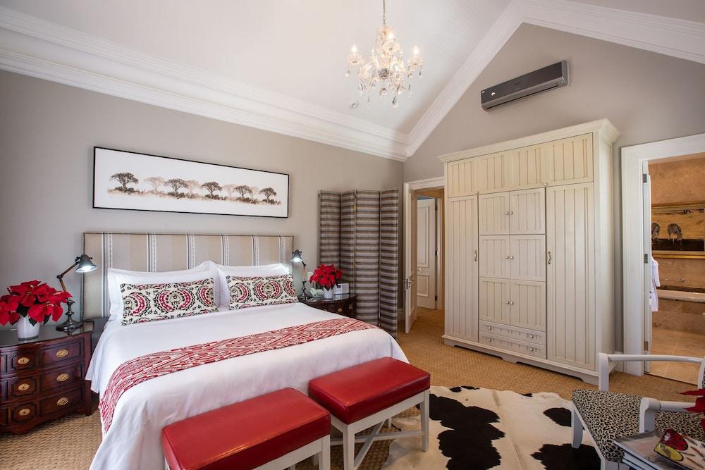 The Light House Boutique Suites Парл Экстерьер фото