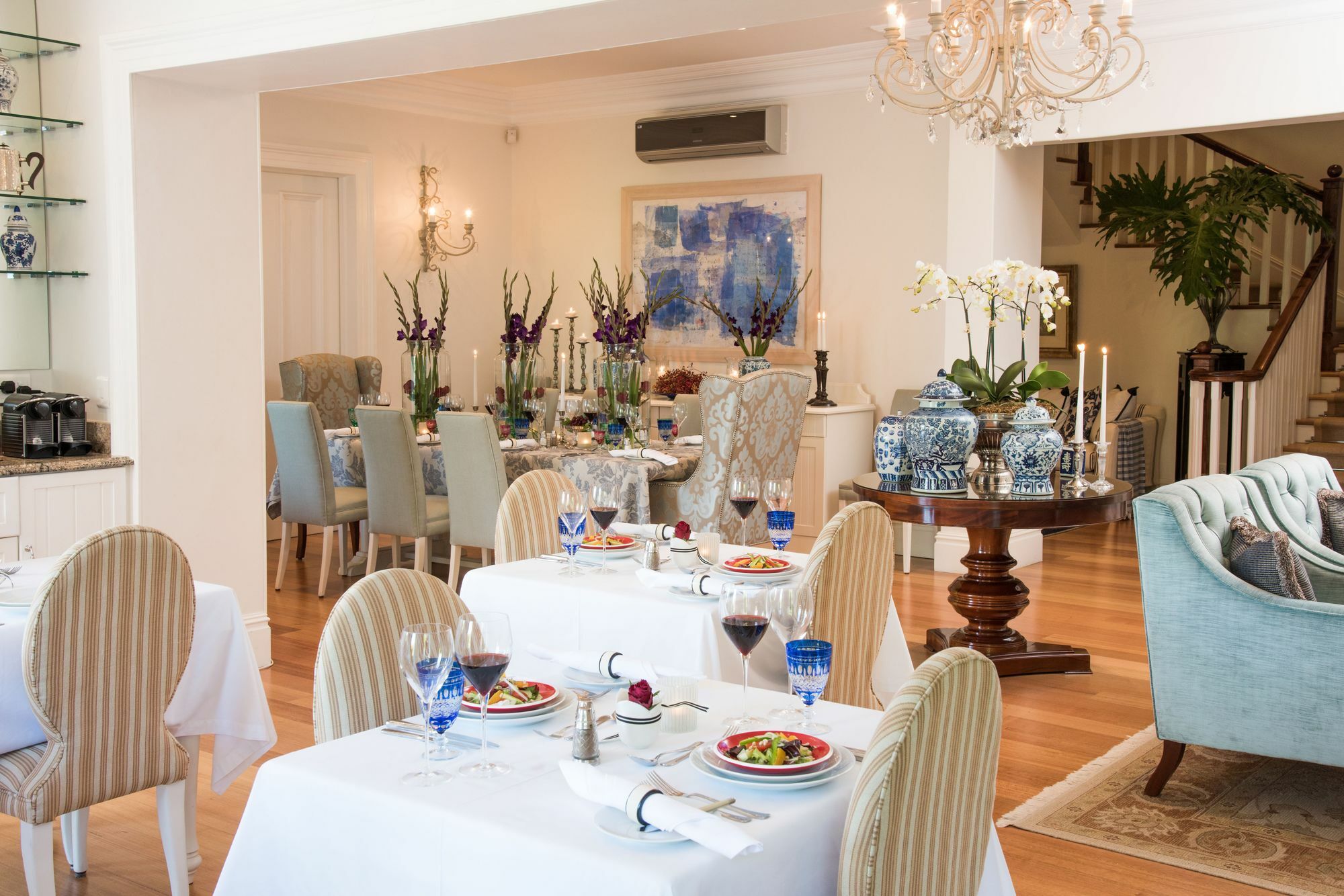 The Light House Boutique Suites Парл Экстерьер фото