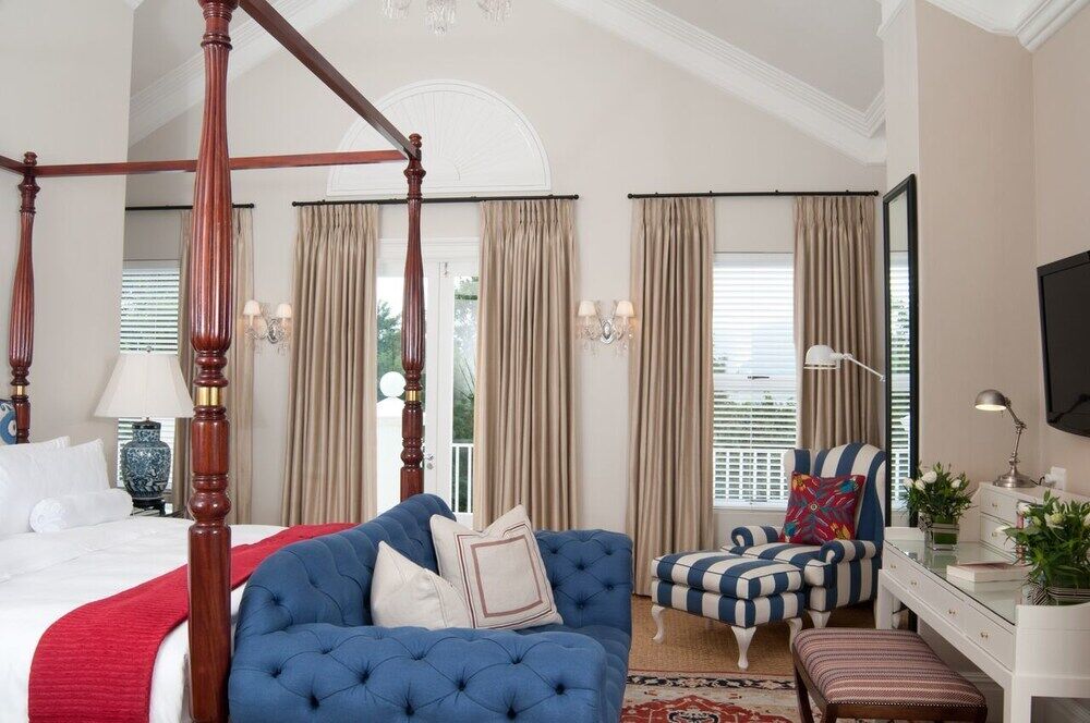 The Light House Boutique Suites Парл Экстерьер фото